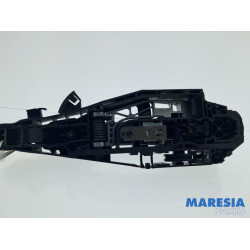 Opel - Vivaro - Sliding door handle, right