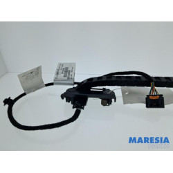 Opel - Vivaro - Wiring harness
