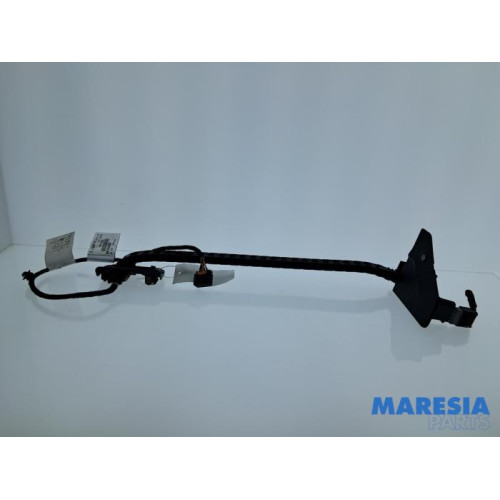 Opel - Vivaro - Wiring harness