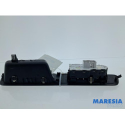 Opel - Vivaro - Multi-functional window switch
