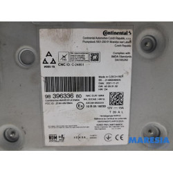 Opel - Vivaro - Multi-media control unit