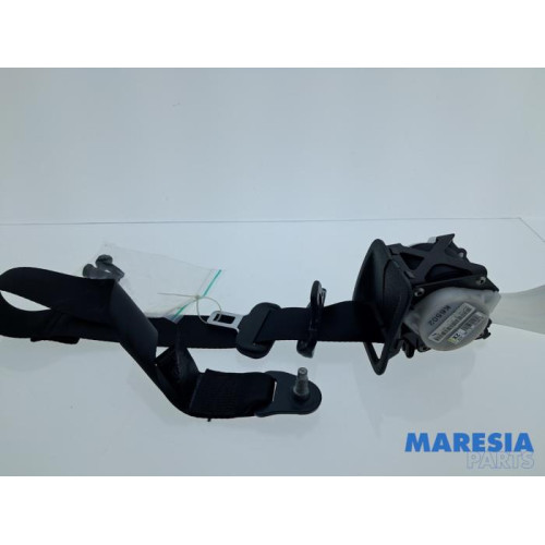 Opel - Vivaro - Rear seatbelt, right