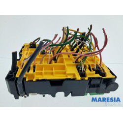 Opel - Vivaro - Zekeringkast