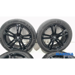 Renault - Trafic - Sportvelgenset + banden