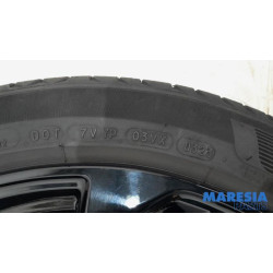 Renault - Trafic - Sportvelgenset + banden