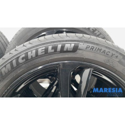 Renault - Trafic - Sportvelgenset + banden