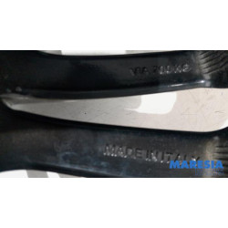 Renault - Trafic - Sportvelgenset + banden