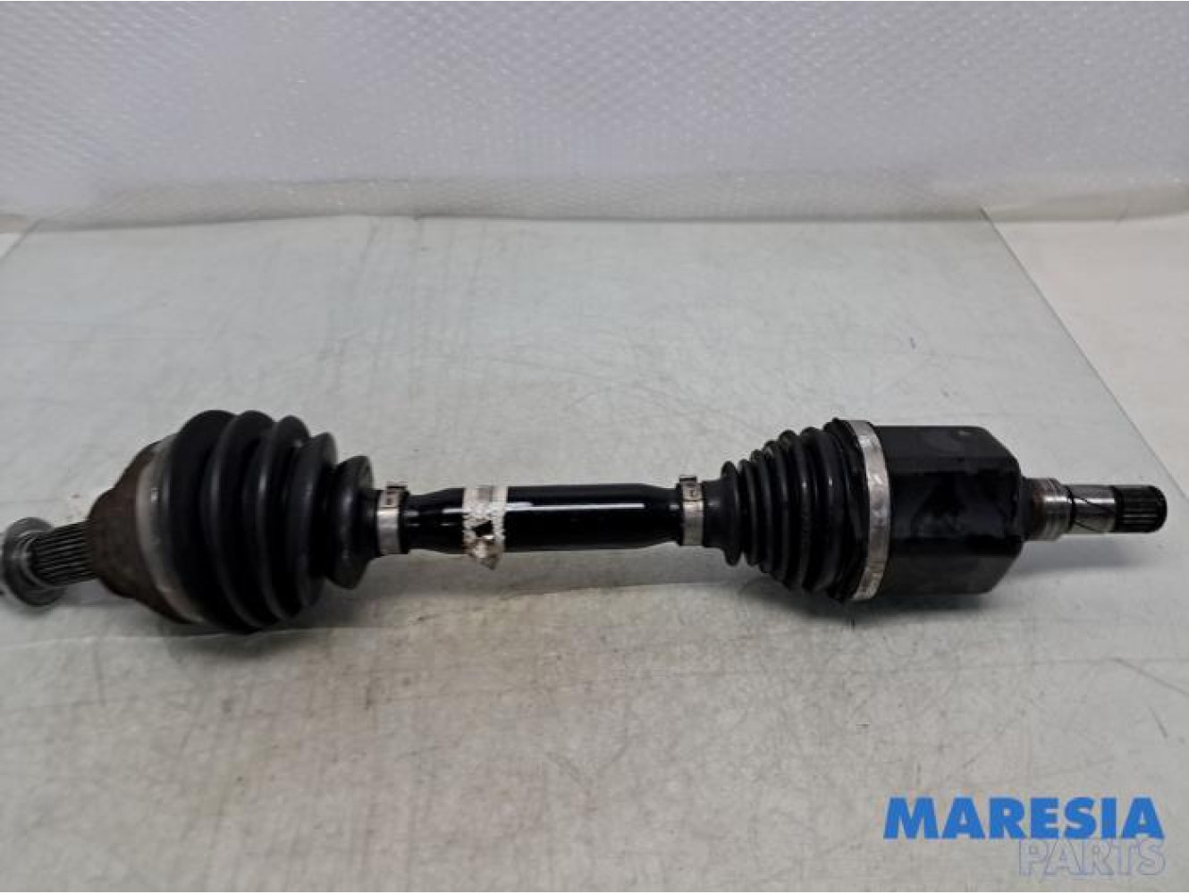 Alfa Romeo - 159 - Aandrijfas links-voor