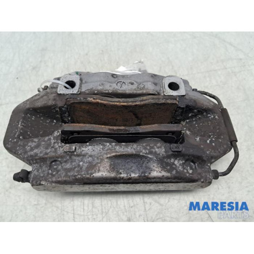 Alfa Romeo - 159 - Front brake calliper, left