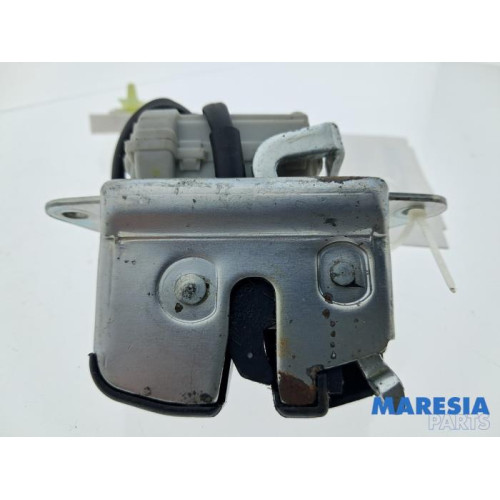 Alfa Romeo - 159 - Mécanique de verrouillage hayon