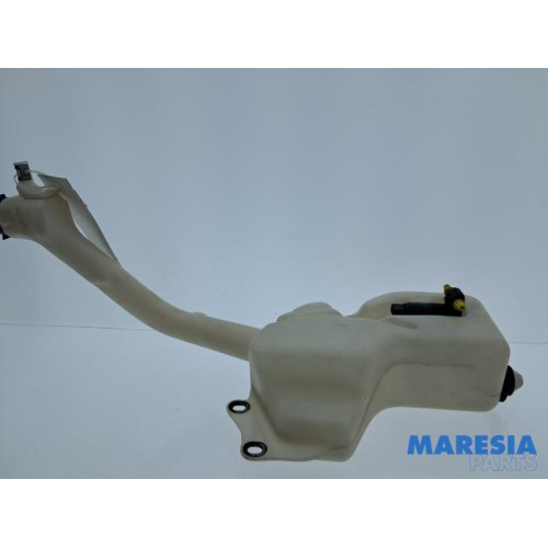 Alfa Romeo - 159 - Ruitensproeiertank voor