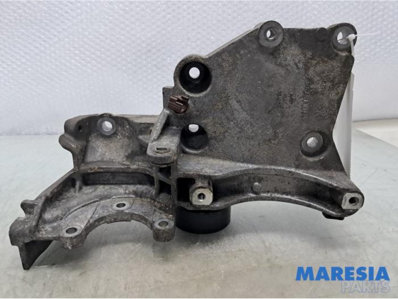 Alfa Romeo - 159 - Steun stuurbekrachtigingspomp