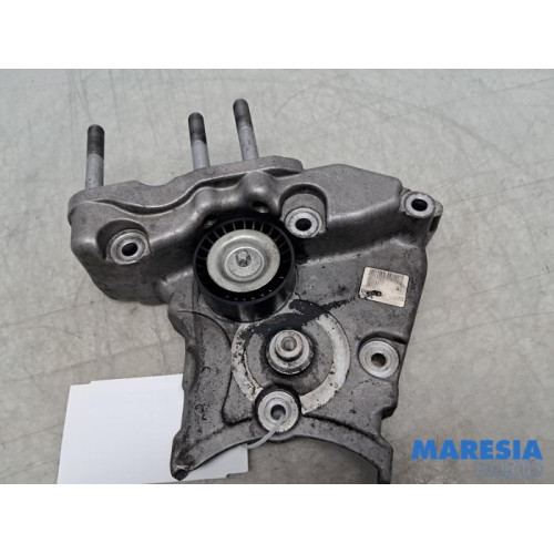 Alfa Romeo - 159 - Motorsteun