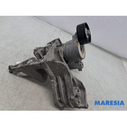 Alfa Romeo - 159 - Dynamosteun boven