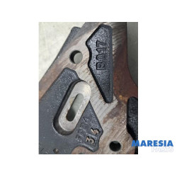 Alfa Romeo - 159 - Motorsteun