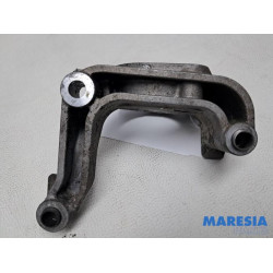 Alfa Romeo - 159 - Stütze (sonstige)