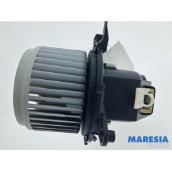 Opel - Vivaro - Heating and ventilation fan motor