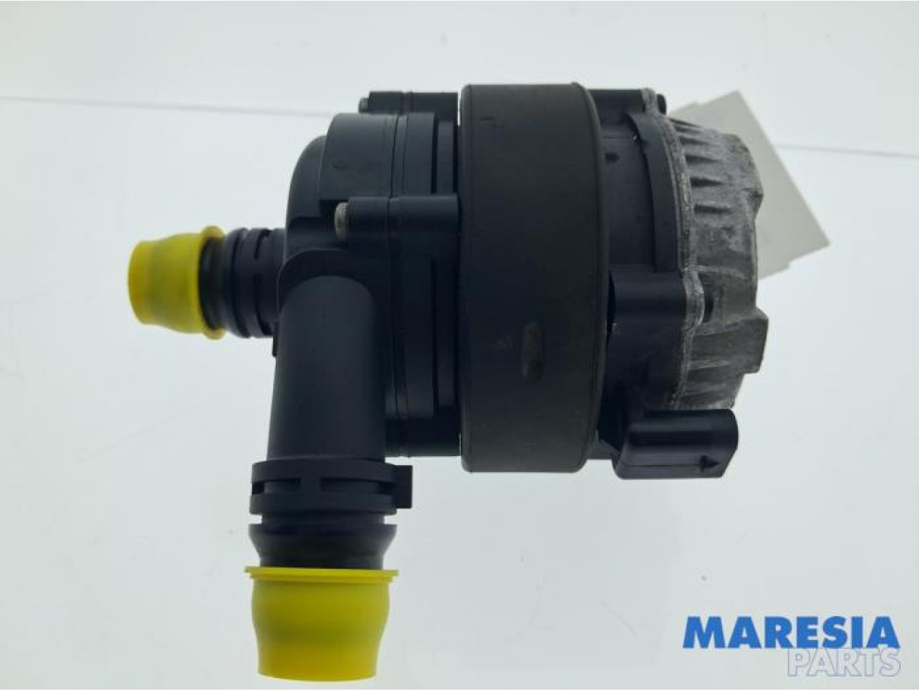 Opel - Vivaro - Water pump