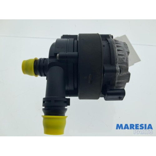 Opel - Vivaro - Waterpomp