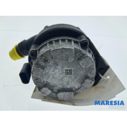 Opel - Vivaro - Water pump