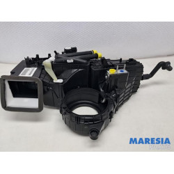 Opel - Vivaro - Heater housing