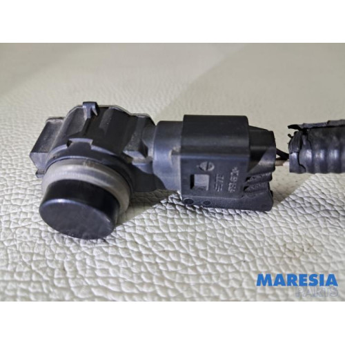 Opel - Vivaro - Dode hoek sensor