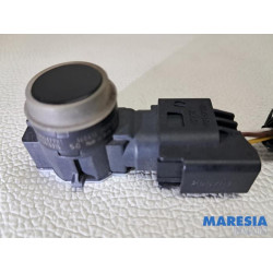 Opel - Vivaro - PDC Sensor