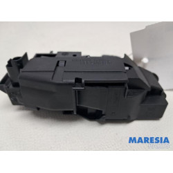 Opel - Vivaro - Mécanique de verrouillage hayon