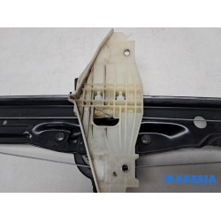 Opel - Vivaro - Fenstermechanik 2-türig rechts vorne