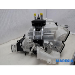 Opel - Vivaro - Kachelhuis