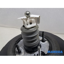 Opel - Vivaro - Brake servo