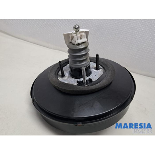 Opel - Vivaro - Brake servo