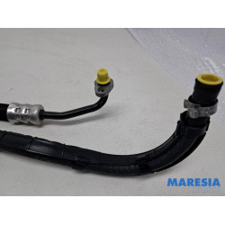 Opel - Vivaro - Power steering line