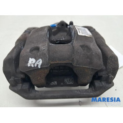 Opel - Vivaro - Remklauw (Tang) rechts-achter