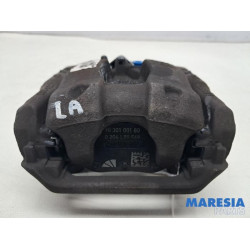 Opel - Vivaro - Bremszange links hinten