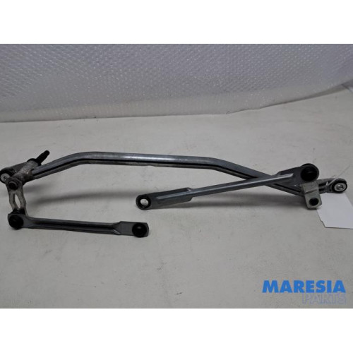 Opel - Vivaro - Scheibenwischer Mechanik