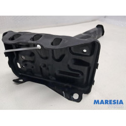 Opel - Vivaro - Vorderteilstütze