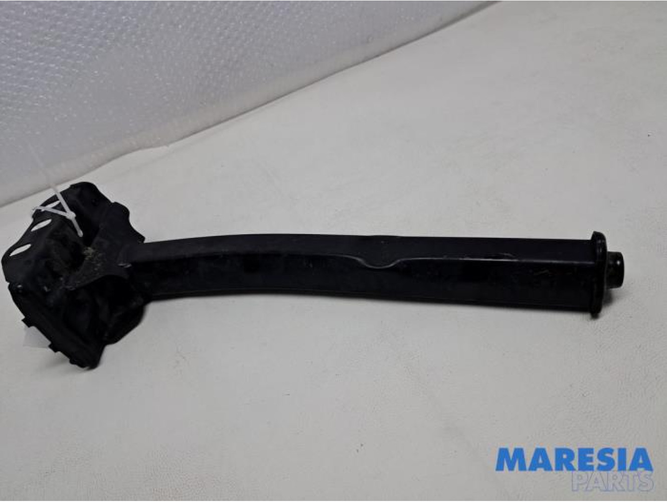 Opel - Vivaro - Vorderteilstütze