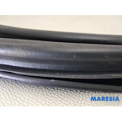 Opel - Vivaro - Door seal 2-door, right