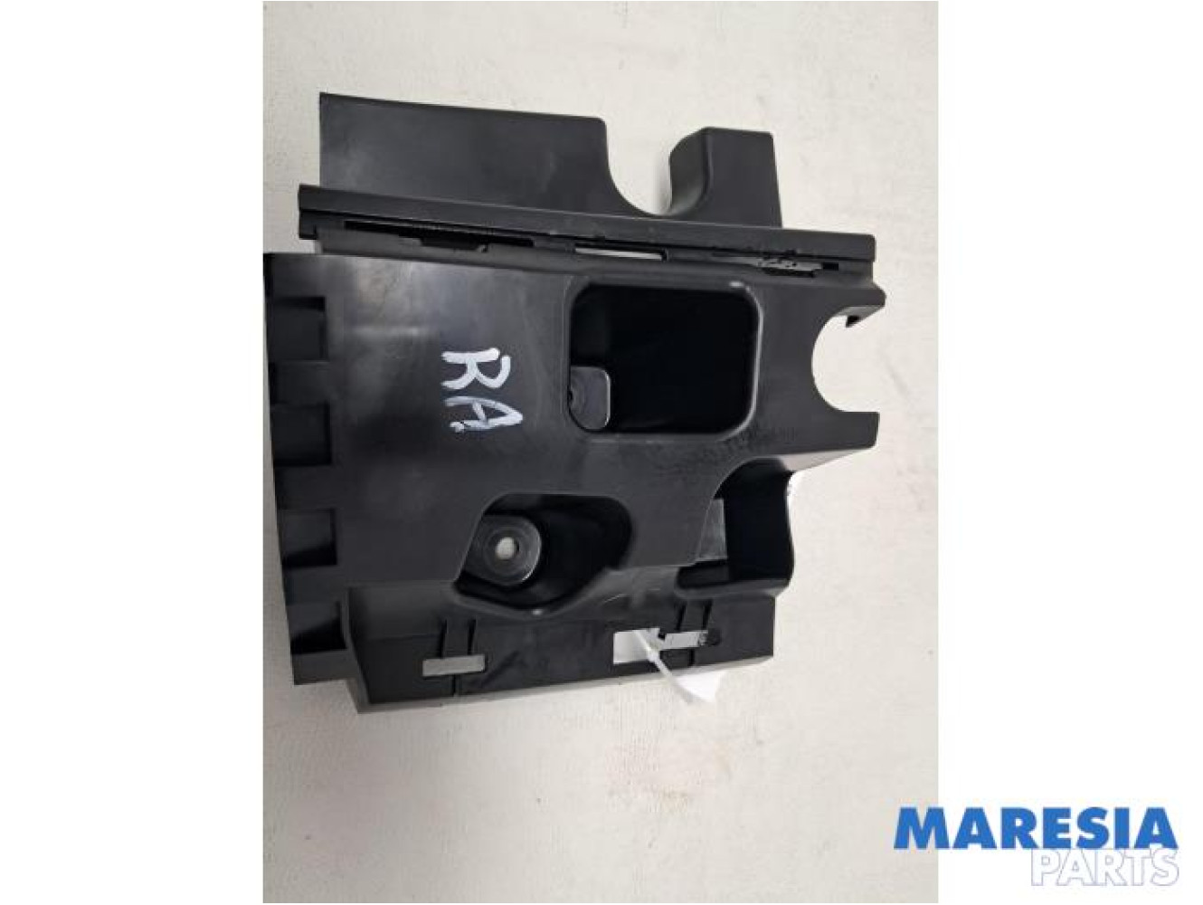 Opel - Vivaro - Bumpersteun rechts-achter