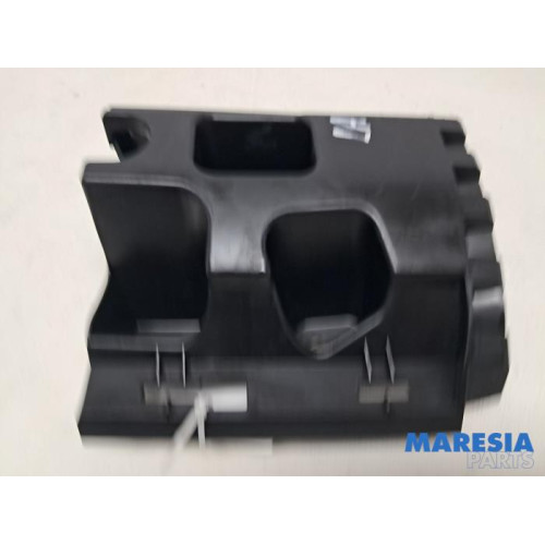 Opel - Vivaro - Rear bumper bracket, left