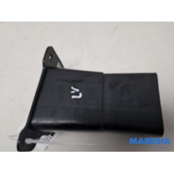 Opel - Vivaro - Support pare-chocs avant gauche