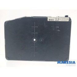 Renault - Megane Scenic - Engine management computer