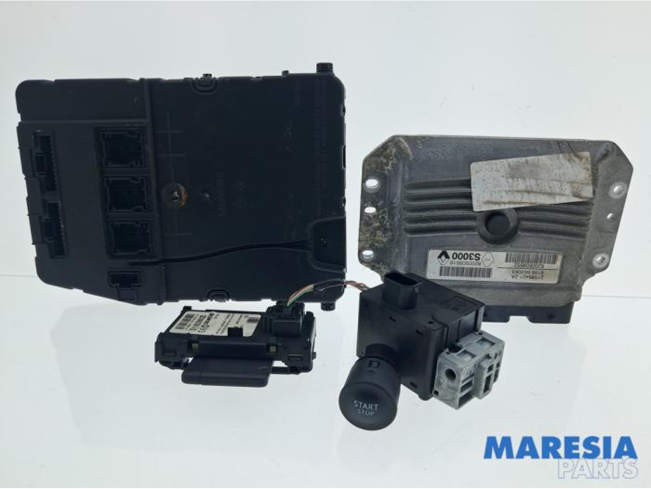 Renault - Megane Scenic - Engine management computer