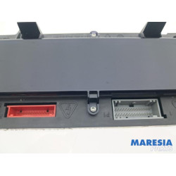 Renault - Megane Scenic - Instrumentenpaneel