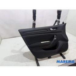 Renault - Megane - Türverkleidung 4-türig links vorne