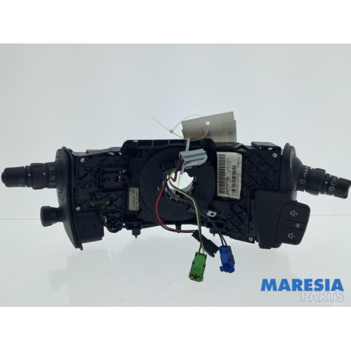 Renault - Megane Scenic - Steering column stalk