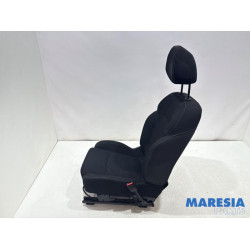 Renault - Megane - Stoel rechts