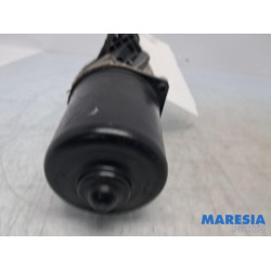 Renault - Megane Scenic - Front wiper motor