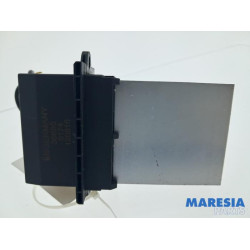 Renault - Megane Scenic - Heater resistor